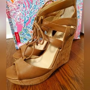 GUESS Brown Platform Wedges Size 7.5